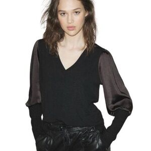 Melissa Nepton Satin Sleeve Ribbed V-Neck Top Size Small